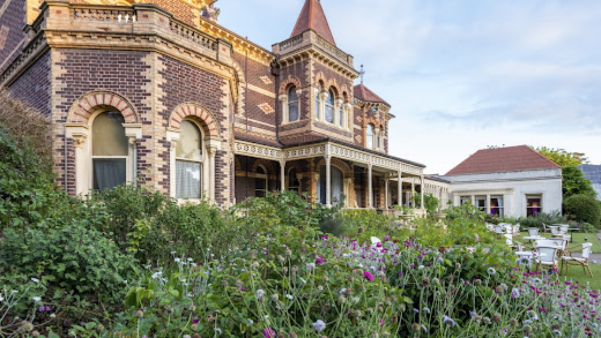 National Trust of Victoria Foundation 10th Anniversary Gala Diner. Held at the Rippon Lea Estate on November 30, 2022.